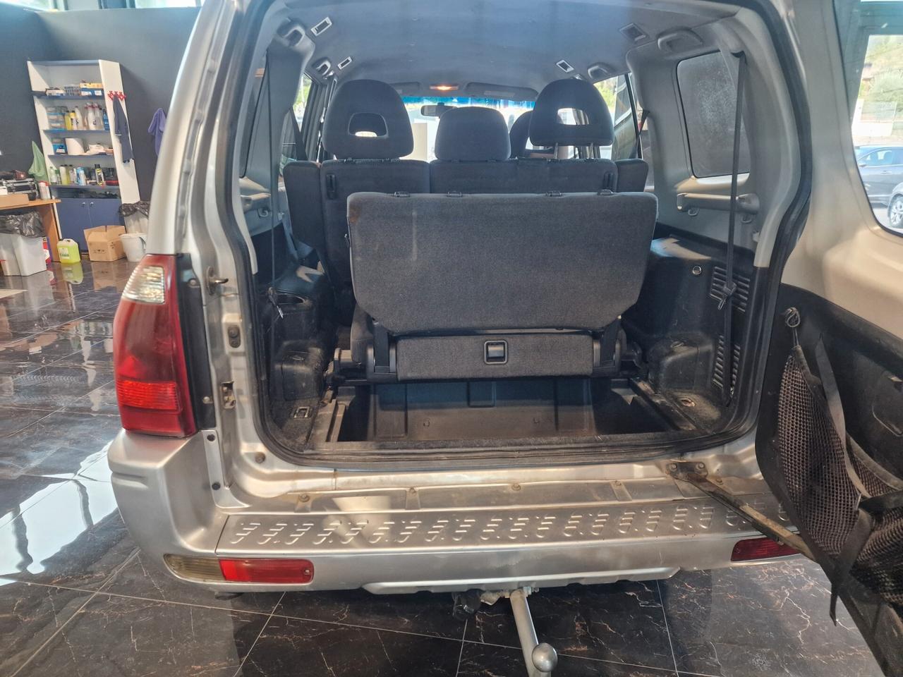 Mitsubishi Pajero 3.2 16V DI-D 5p. GLX 7 posti
