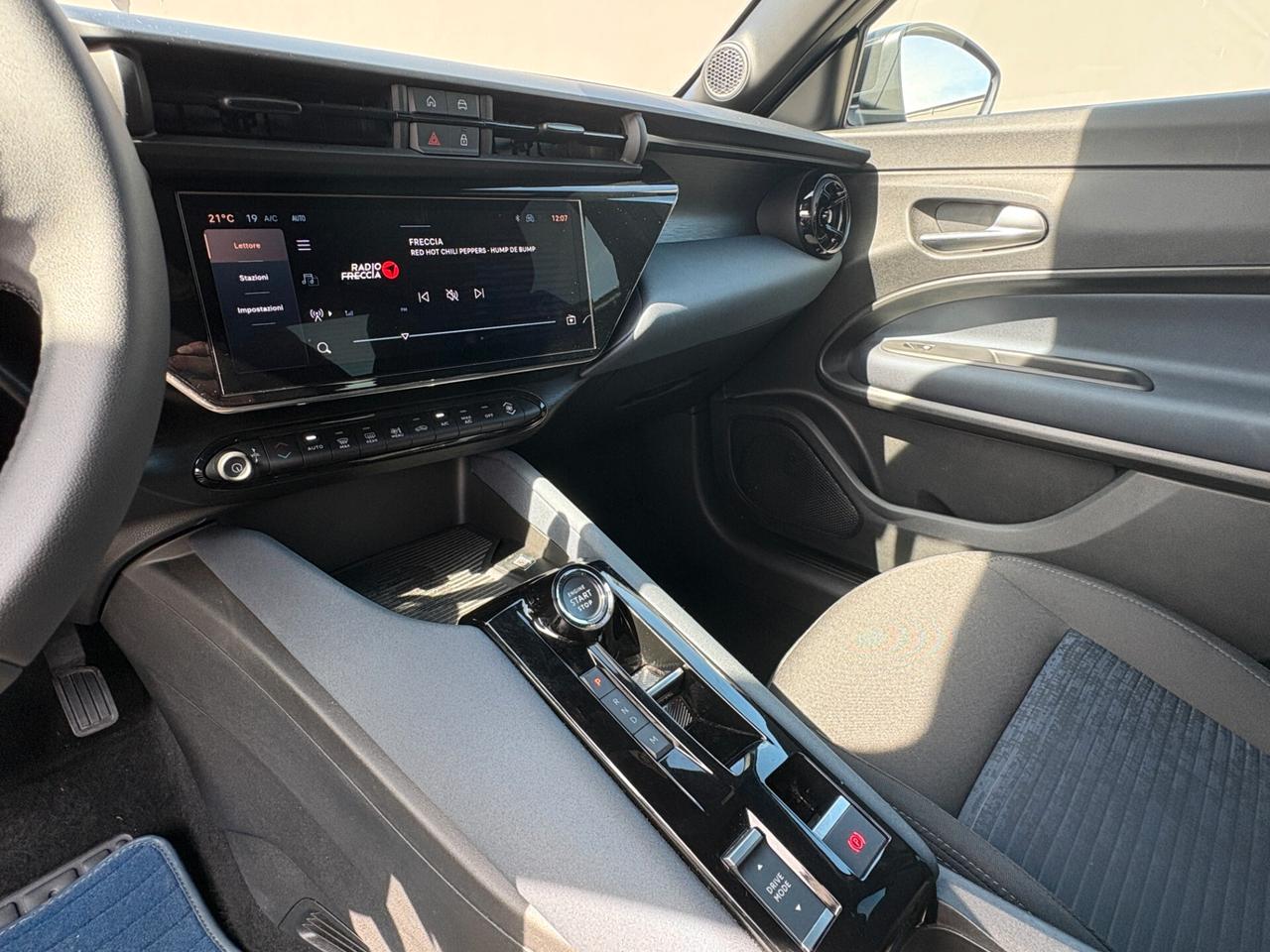 Alfa Romeo Junior 1.2 136 CV Hybrid eDCT6 Sprint AUTOMATIC KM CERTIFICATI