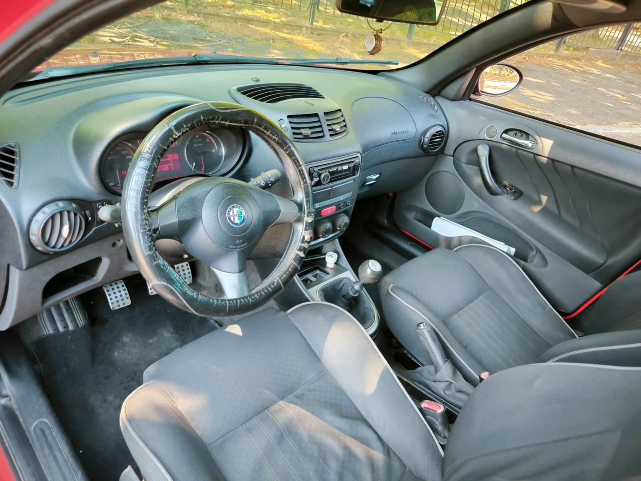 Alfa Romeo 147 1.9 JTD (120) 5 porte