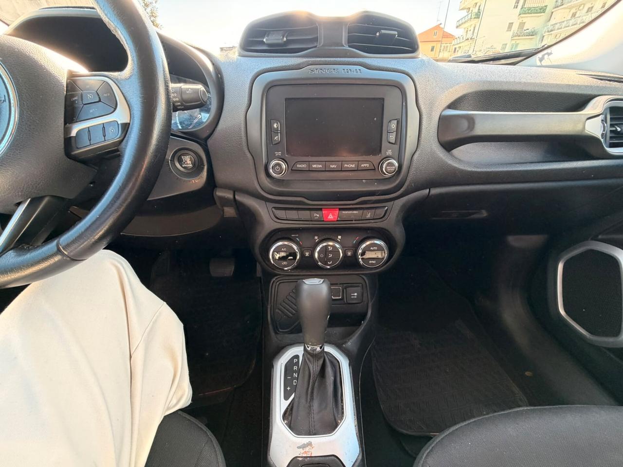 Jeep Renegade 1.6 Mjt DDCT 120 CV Business