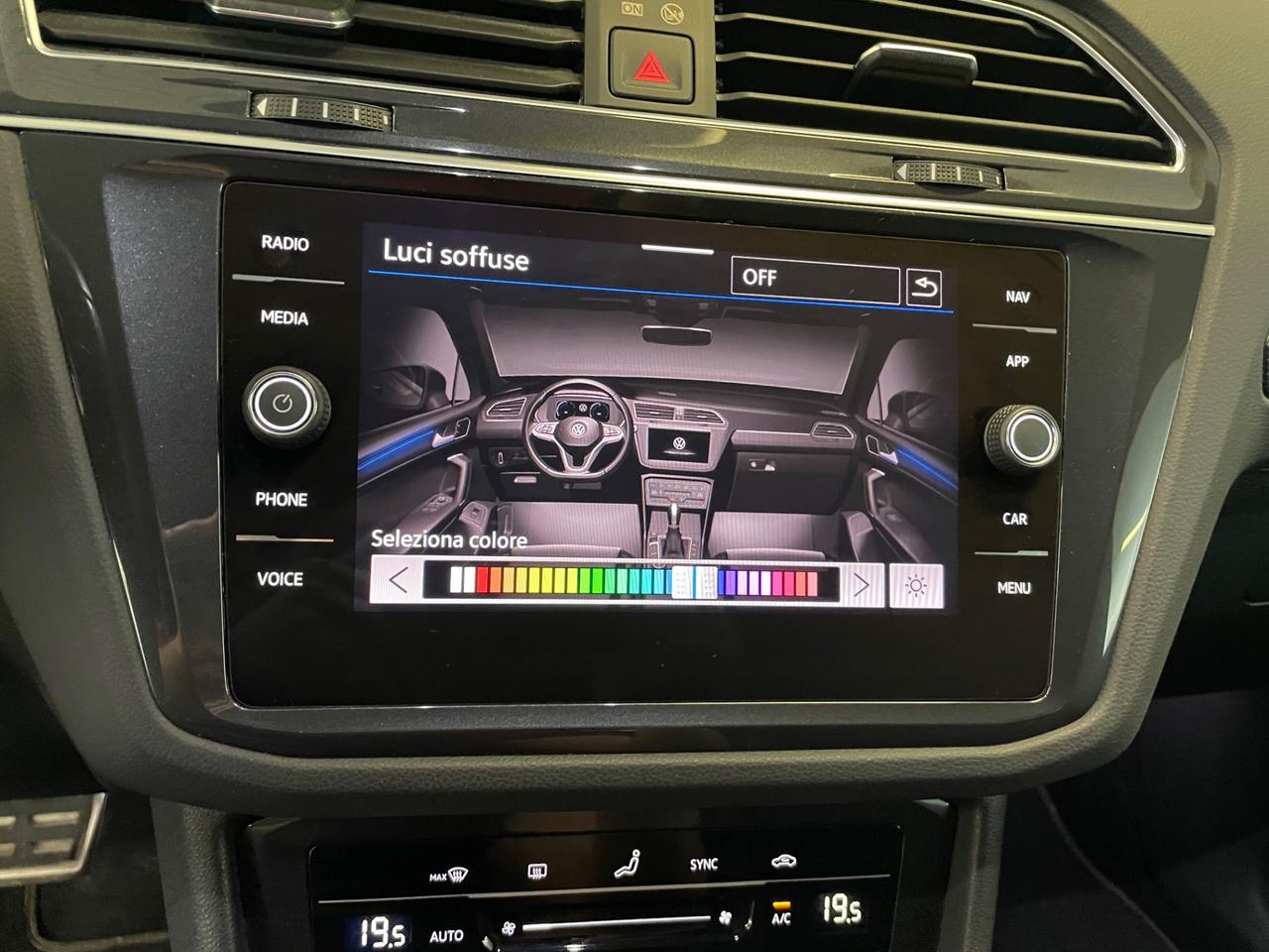 Volkswagen Tiguan 2.0 TDI 150 CV SCR DSG R-Line Black Telec.