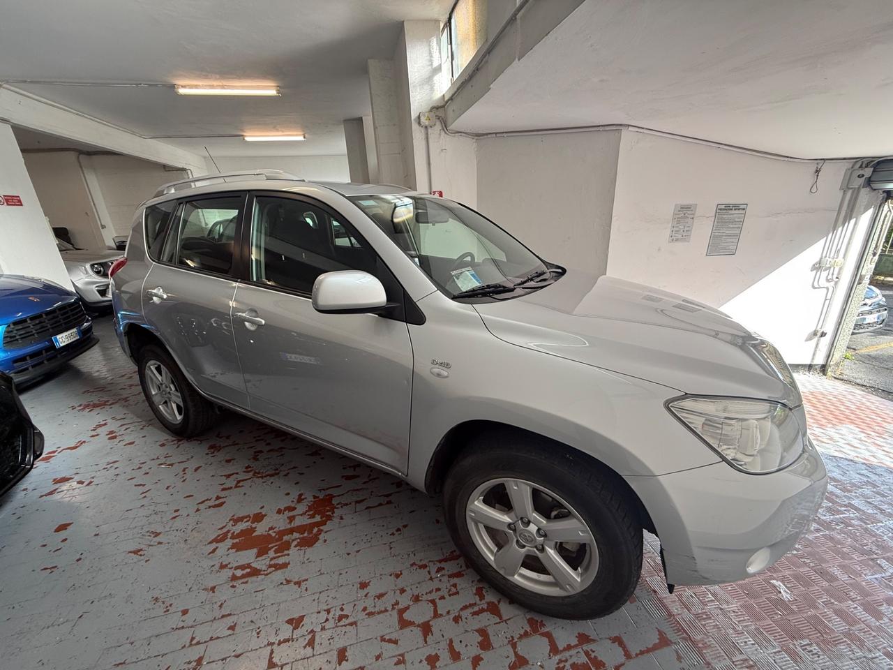 Toyota RAV 4 RAV4 2.2 D-4D 136 CV Sol