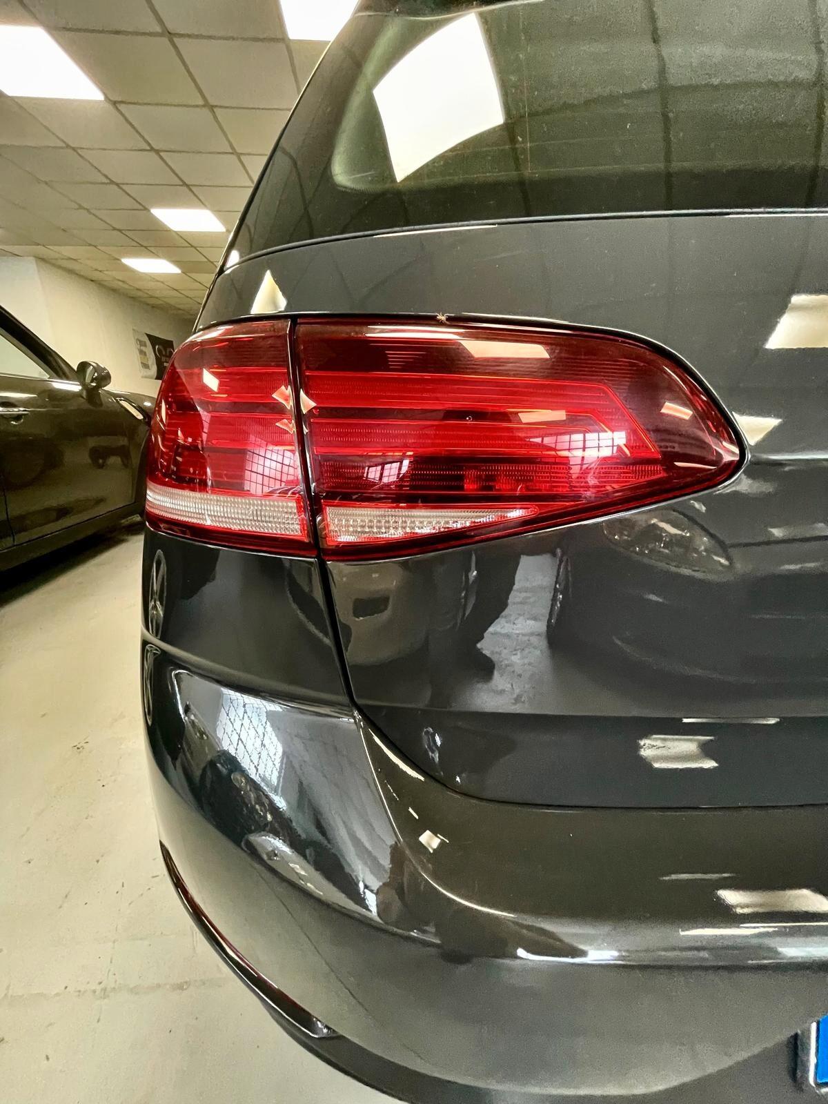 Volkswagen Golf 1.6 TDI 115 CV 5p. Executive BlueMotion Technology