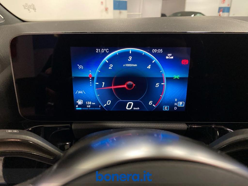 Mercedes GLA 200 200 D Premium 8G-DCT