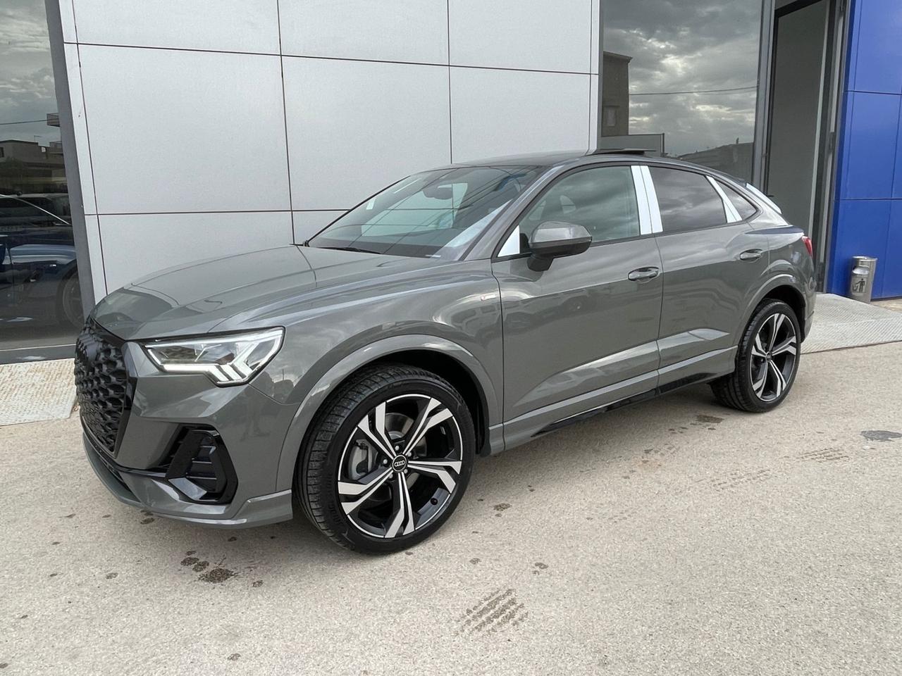 Audi Q3 SPB 40 TDi quattro- anticipo € 20.400 - no scoring