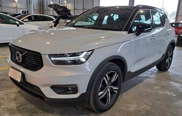 VOLVO XC40 D3 AWD GEARTRONIC R-DESIGN