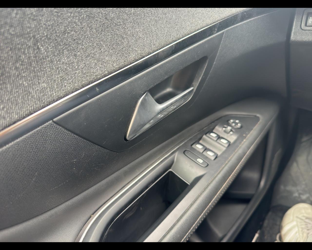 PEUGEOT 3008 2ª serie - 3008 BlueHDi 130 S&S Allure