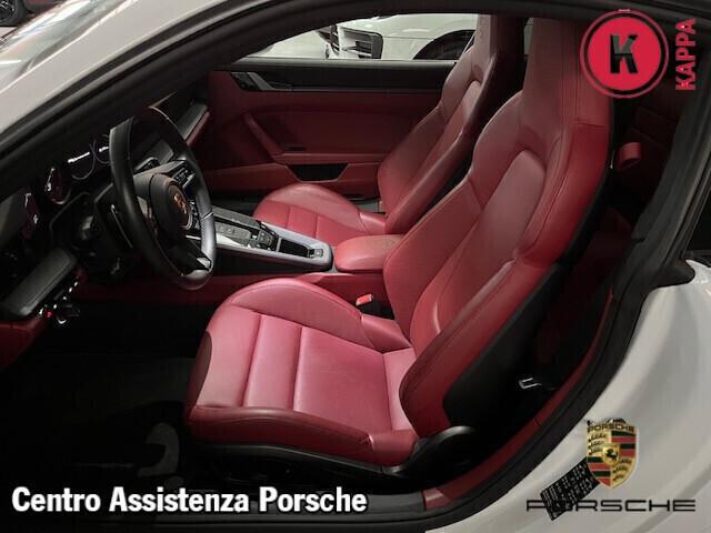 Porsche 911 Carrera 992 4S