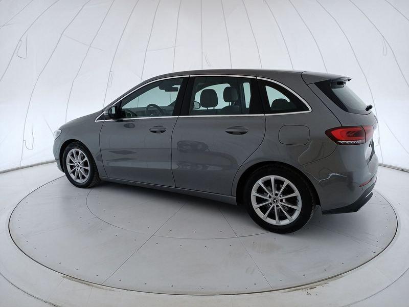 Mercedes-Benz Classe B - W247 2018 B 180 d Sport Plus auto