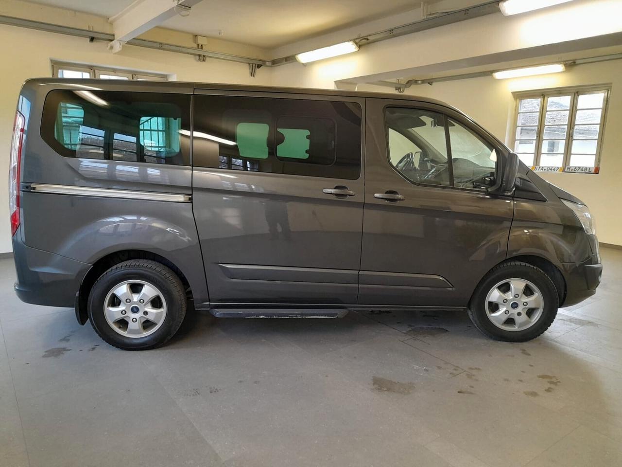 Ford Tourneo Custom 310 2.0 TDCi 170CV Titanium