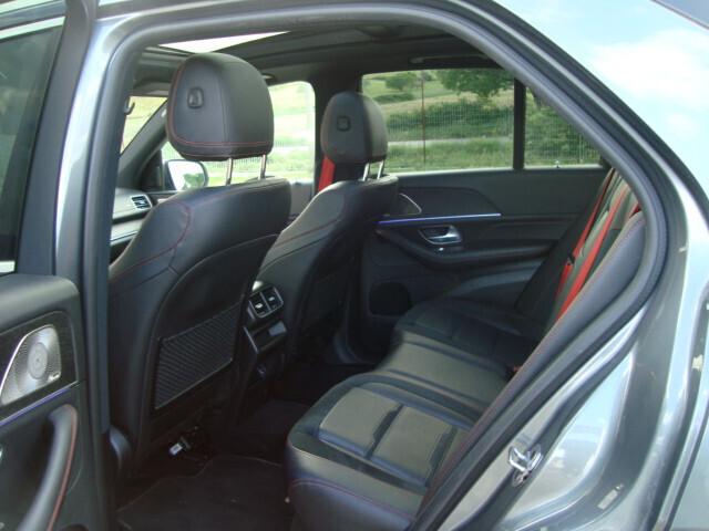 Mercedes-benz GLE 53 AMG GLE 300 d 4Matic Premium