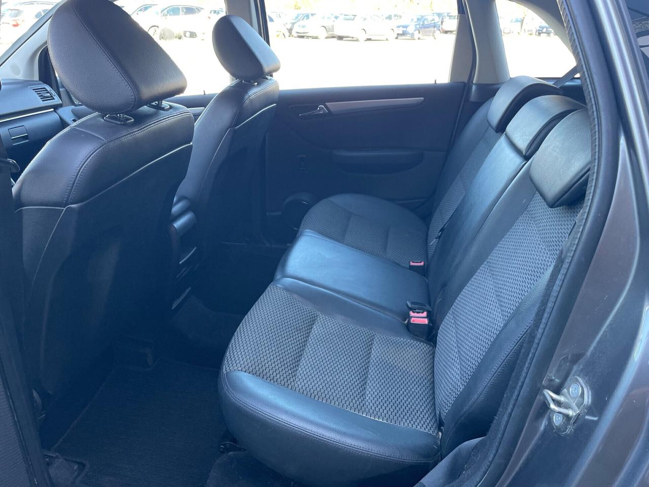 Mercedes-benz B 200 B 200 CDI Sport*Neopatentati*Cerchi*