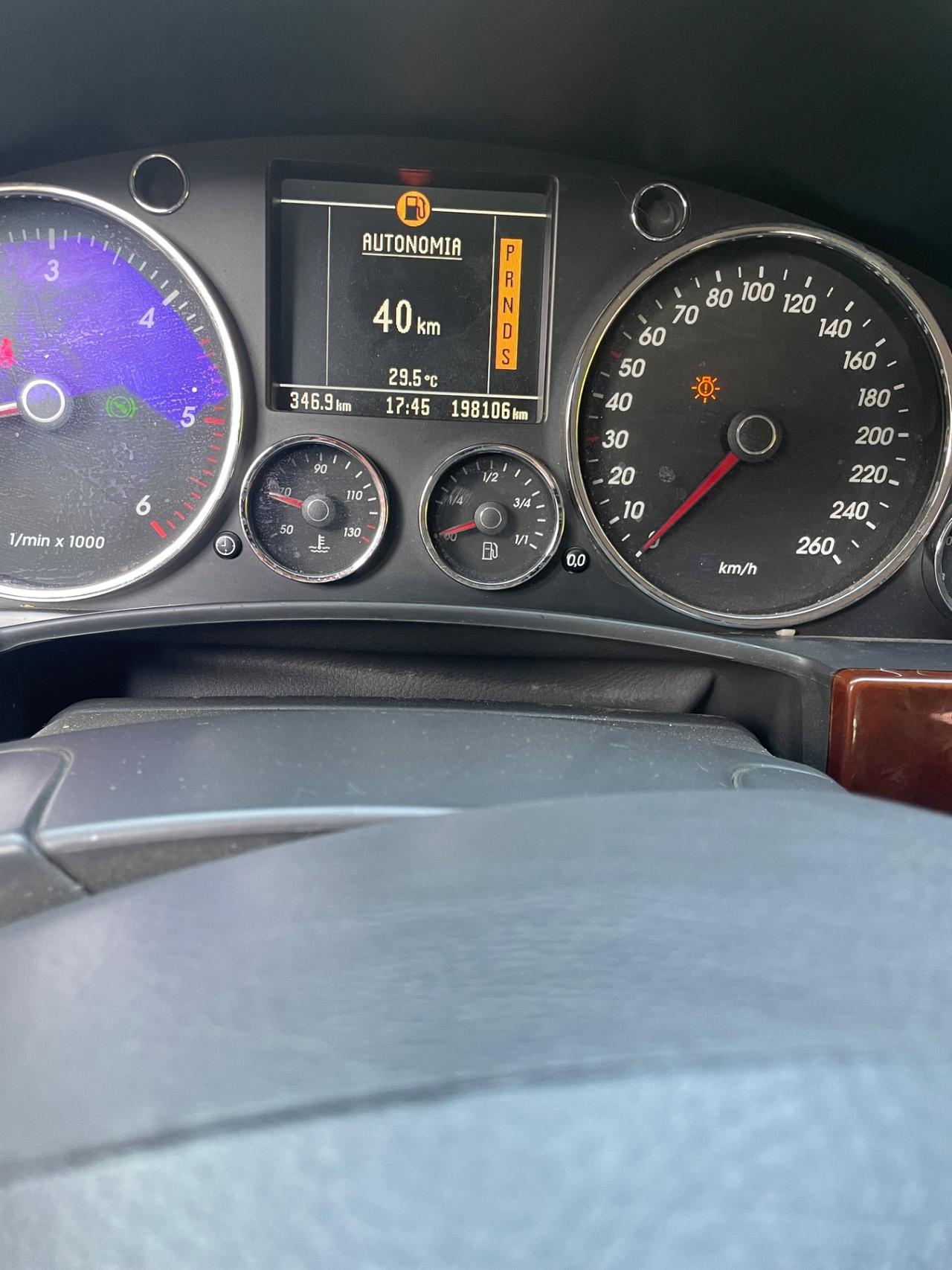 Volkswagen Touareg 2.5 R5 TDI