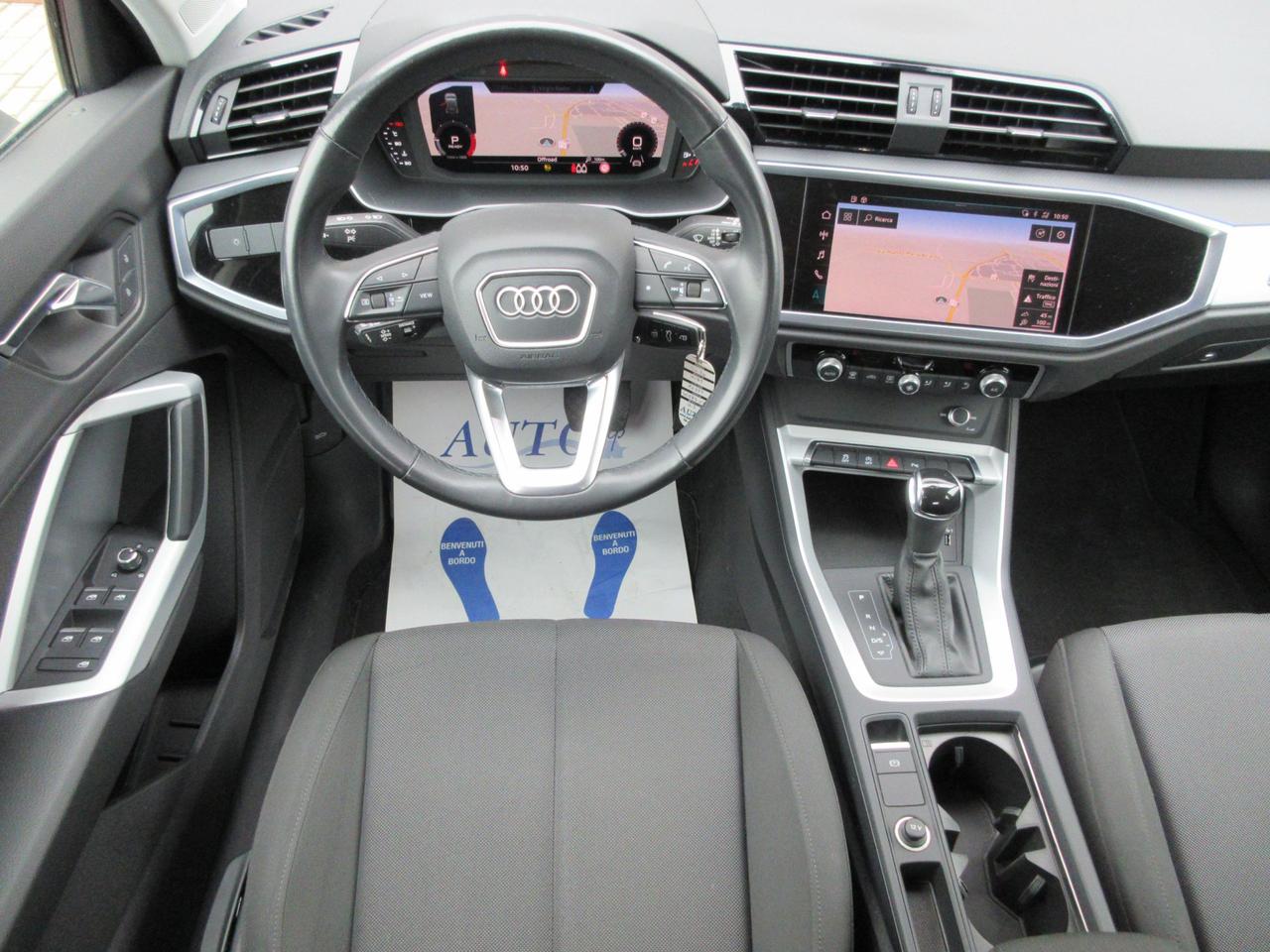 Audi Q3 35 2.0 tdi Business Advanced s-tronic