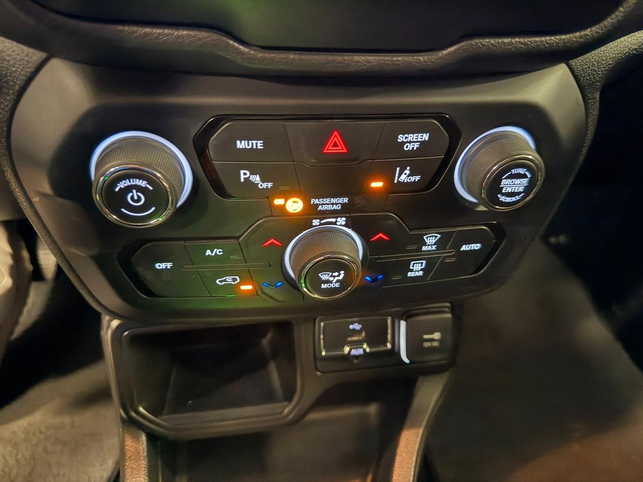 Jeep Renegade 1.6 Mjt DDCT 120 CV Limited 170 EURO AL MESE