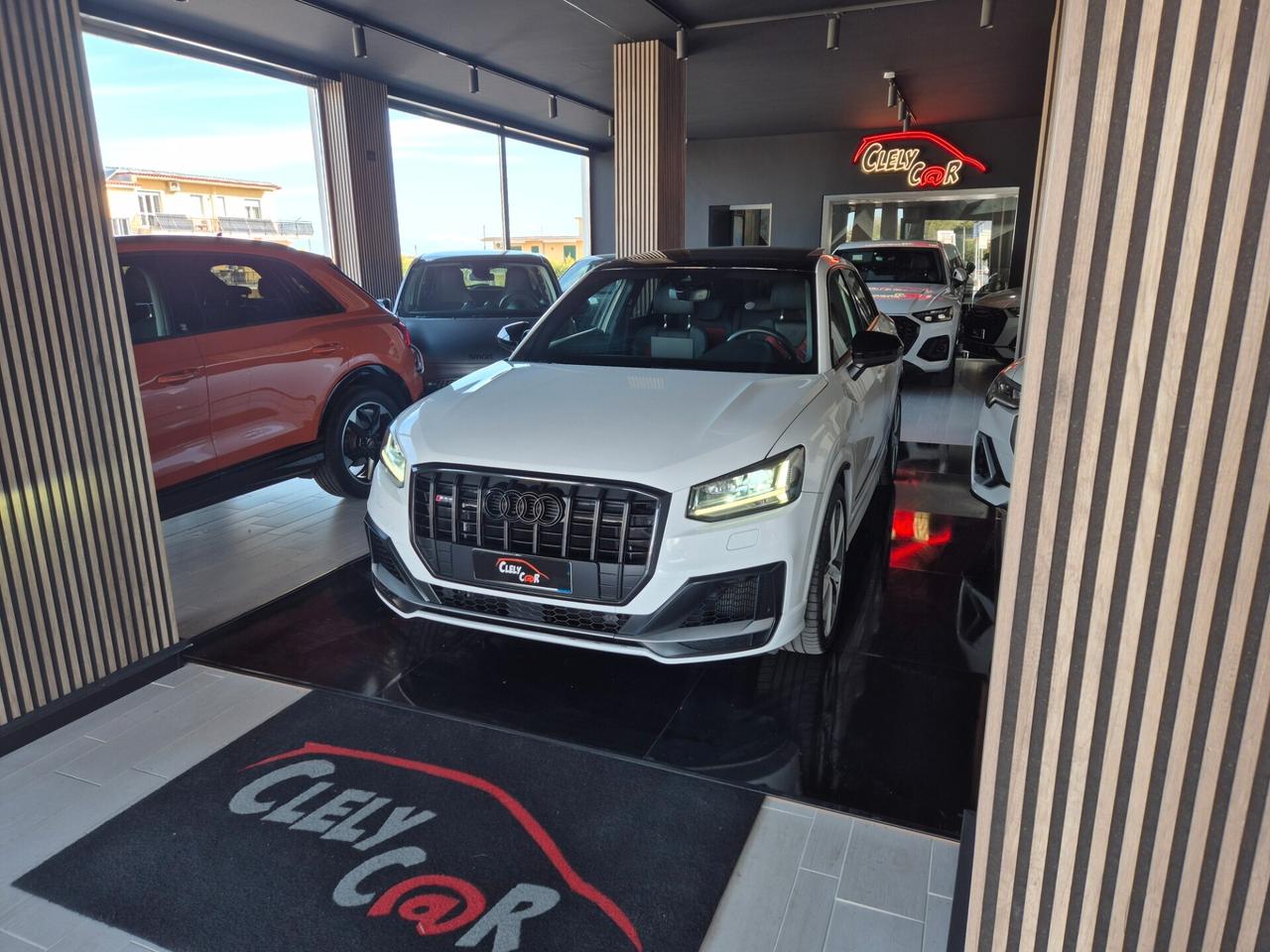 Audi Q2 SQ2 TFSI quattro S tronic sport 300 CV