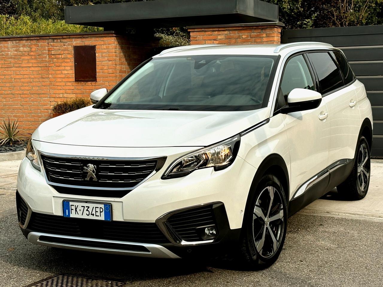 Peugeot 5008 1.6D aut- 7POSTI-U.Propr-Tagl.Peugeot-2017