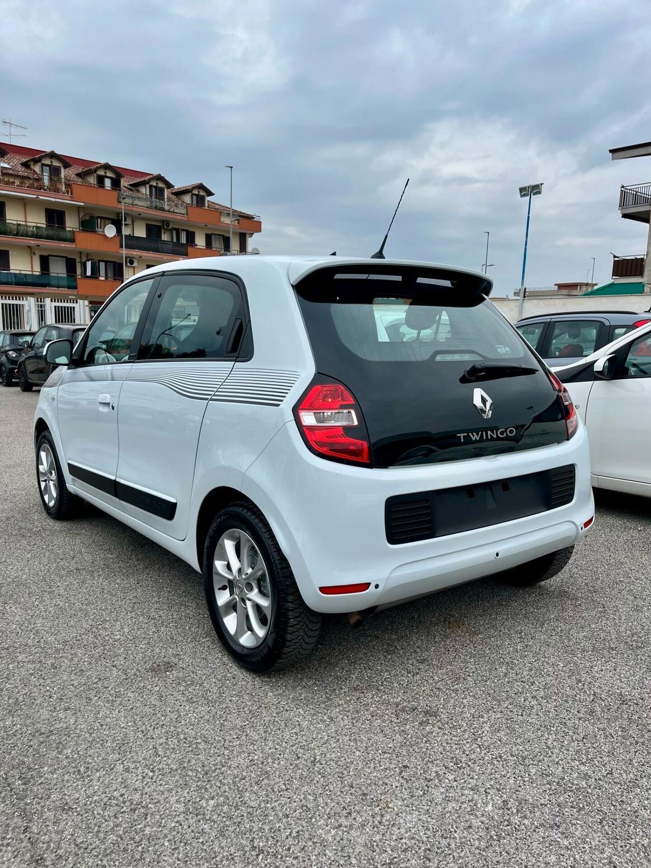 Renault Twingo SCe LIMITED AUTOMATIC