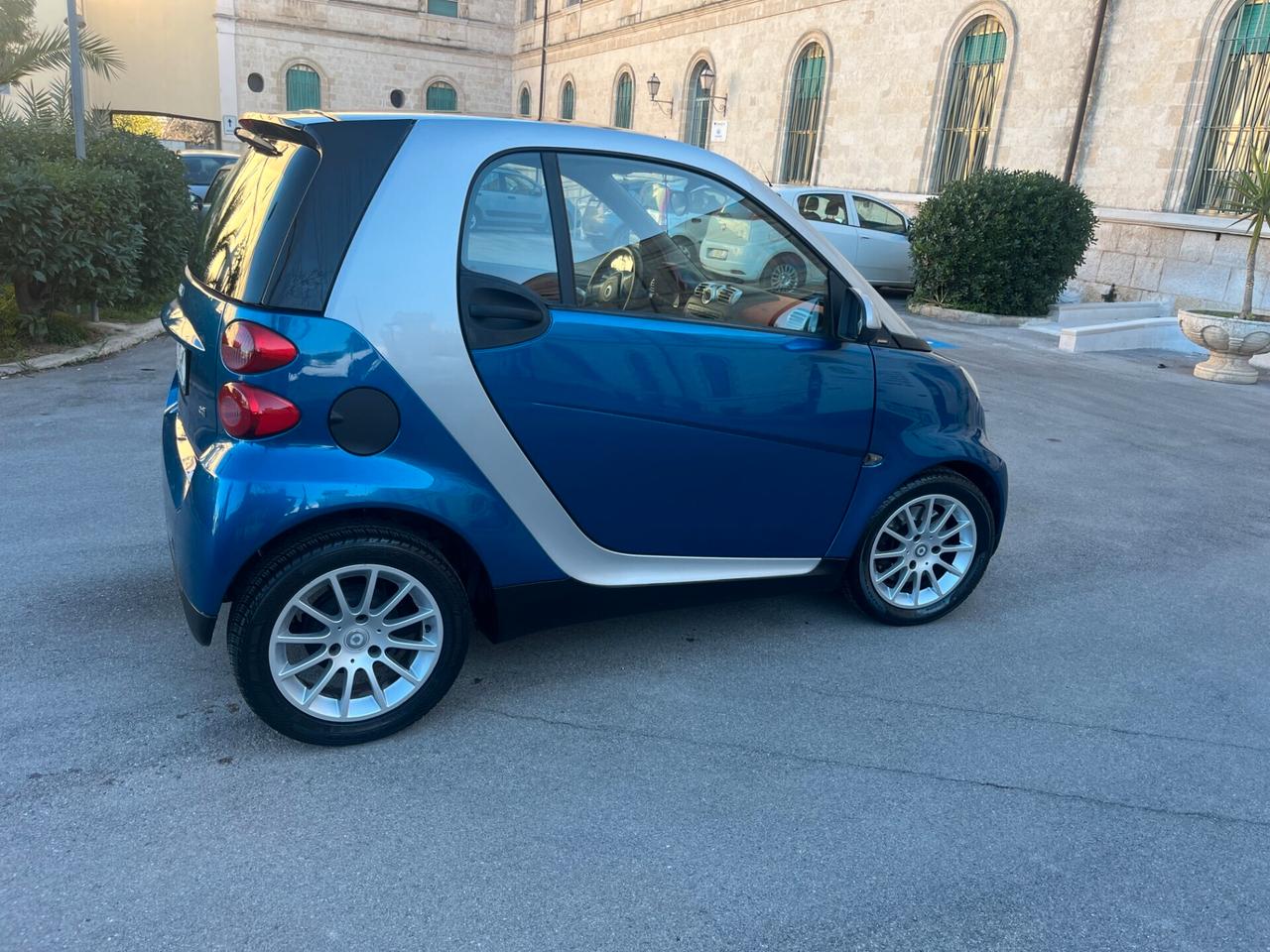 Smart ForTwo 800 33 kW coupé passion cdi