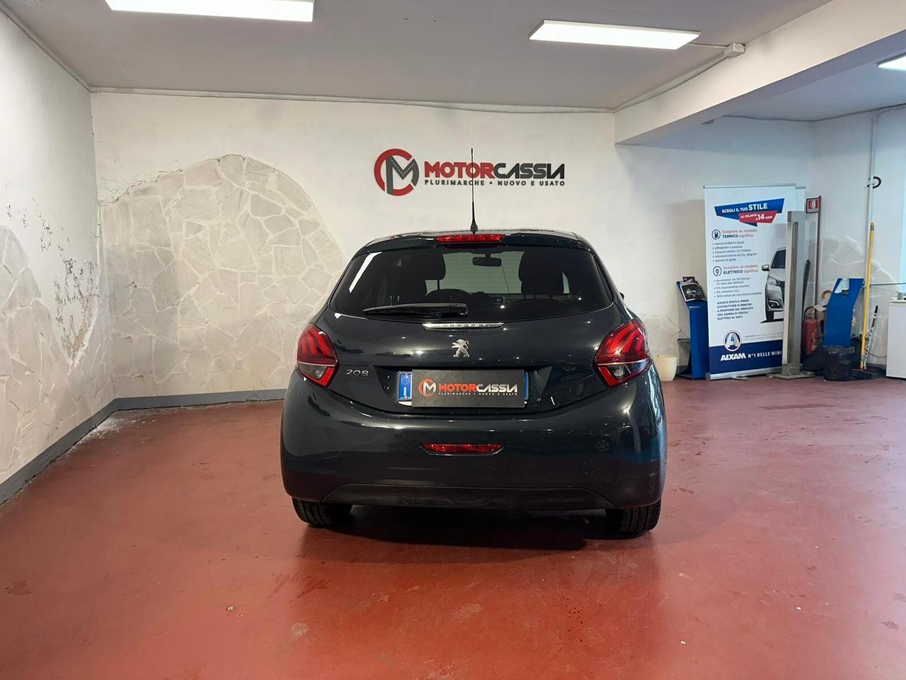 Peugeot 208 PureTech 82 5 porte Touch