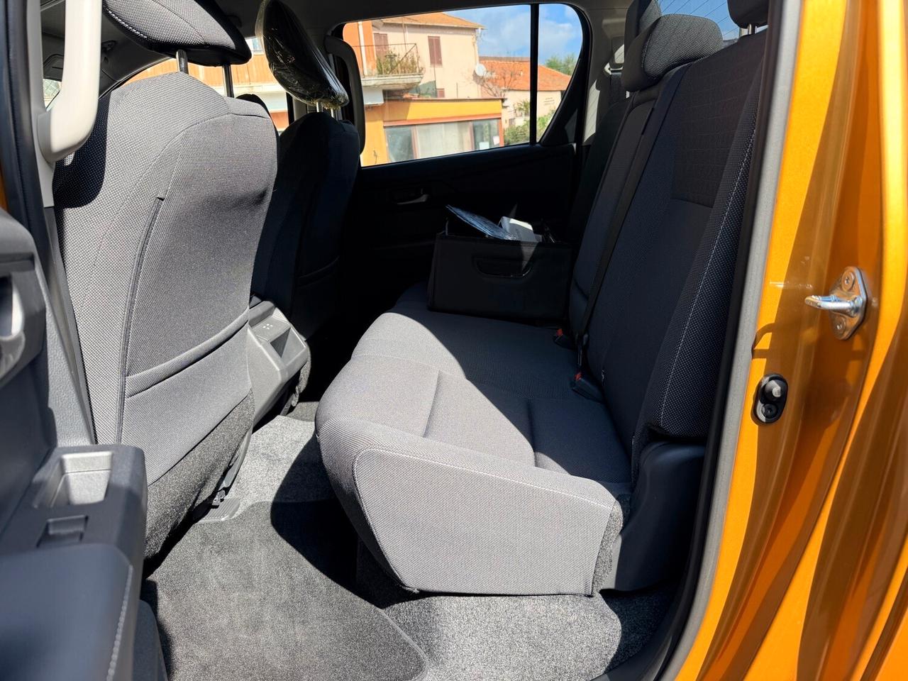 Toyota Hilux 2.8 D-4D Mild Hybrid 48V Double Cab Icon
