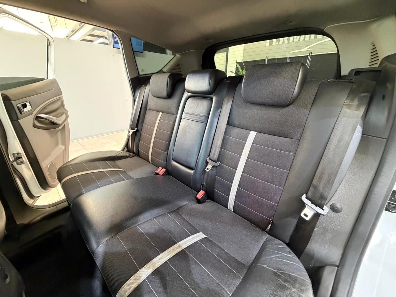 Ford Kuga 2.0 TDCi 140 CV 2WD Titanium DPF