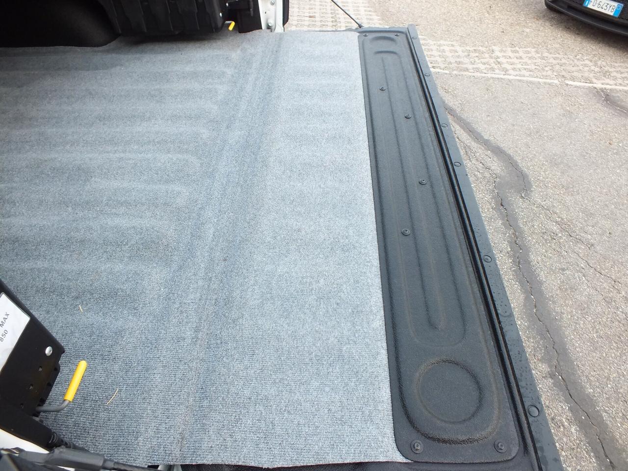 DODGE RAM 1500 V8 401 CV B/GPL 4X4 AUTOCARRO 6 POSTI