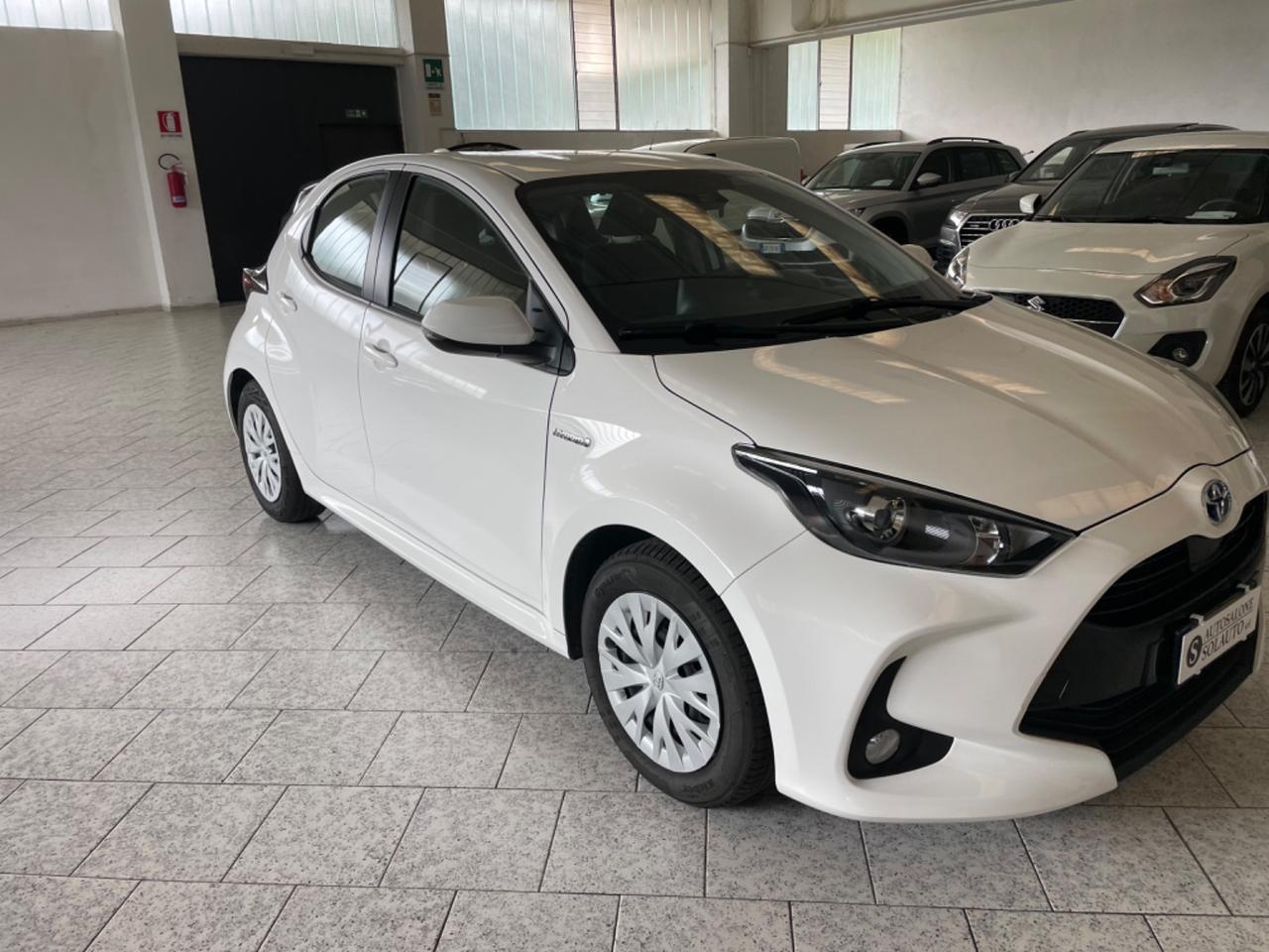 Toyota Yaris 1.5 Hybrid 5 porte Business