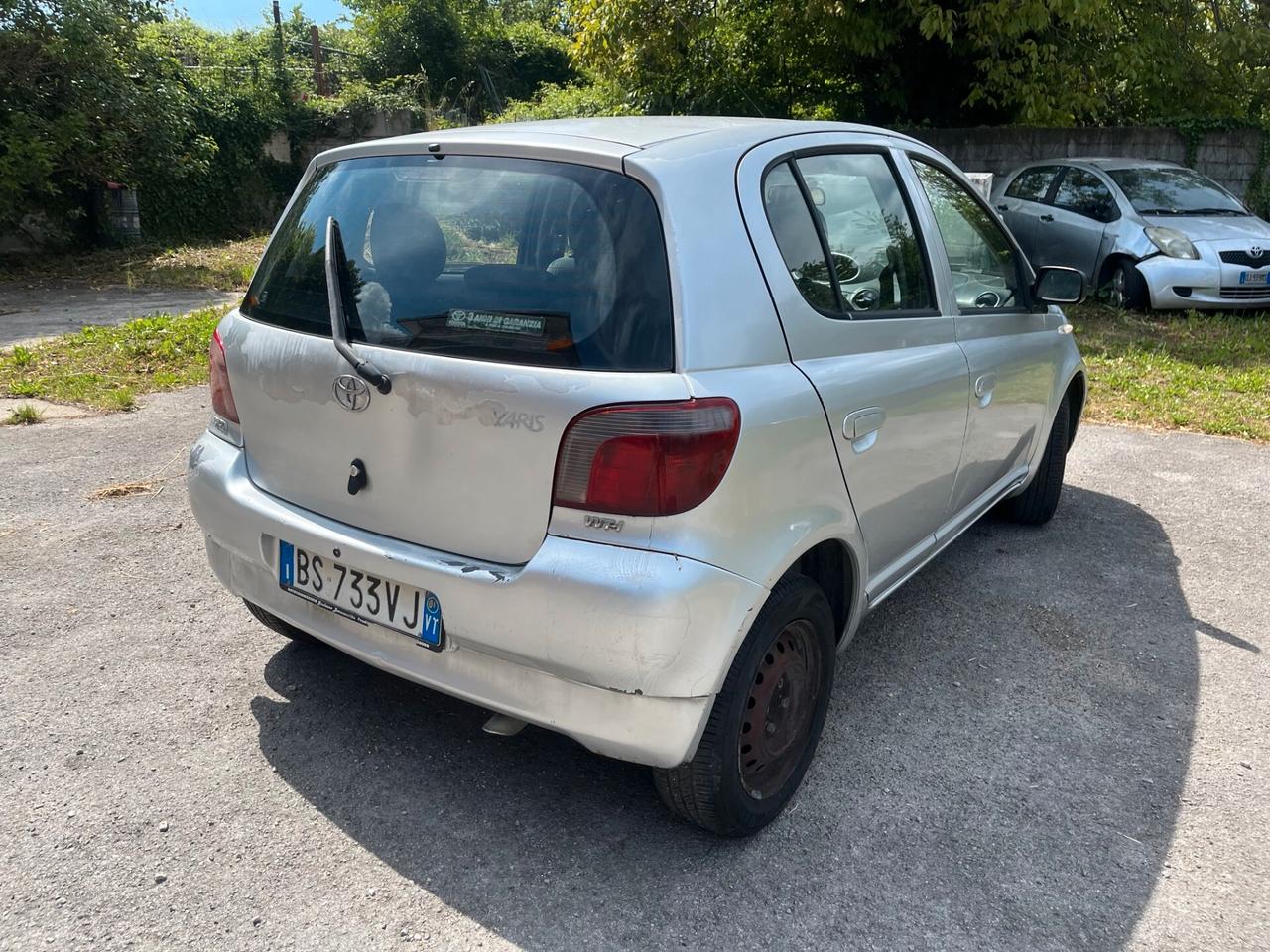 Toyota Yaris 1.3i 16V cat 5 porte Luna