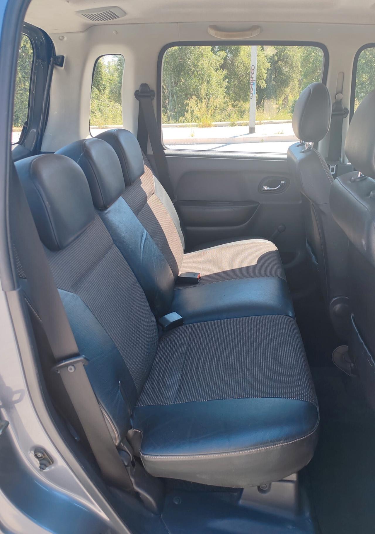 Opel Agila 1.3 CDTI Multijet Cosmo NEOPATENTATI