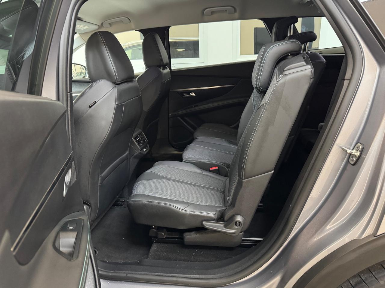 Peugeot 5008 BlueHDi 180 S&S EAT8 Allure Pack