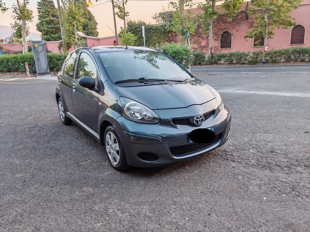 Toyota Aygo 1.0 benzina 2011 come nuova