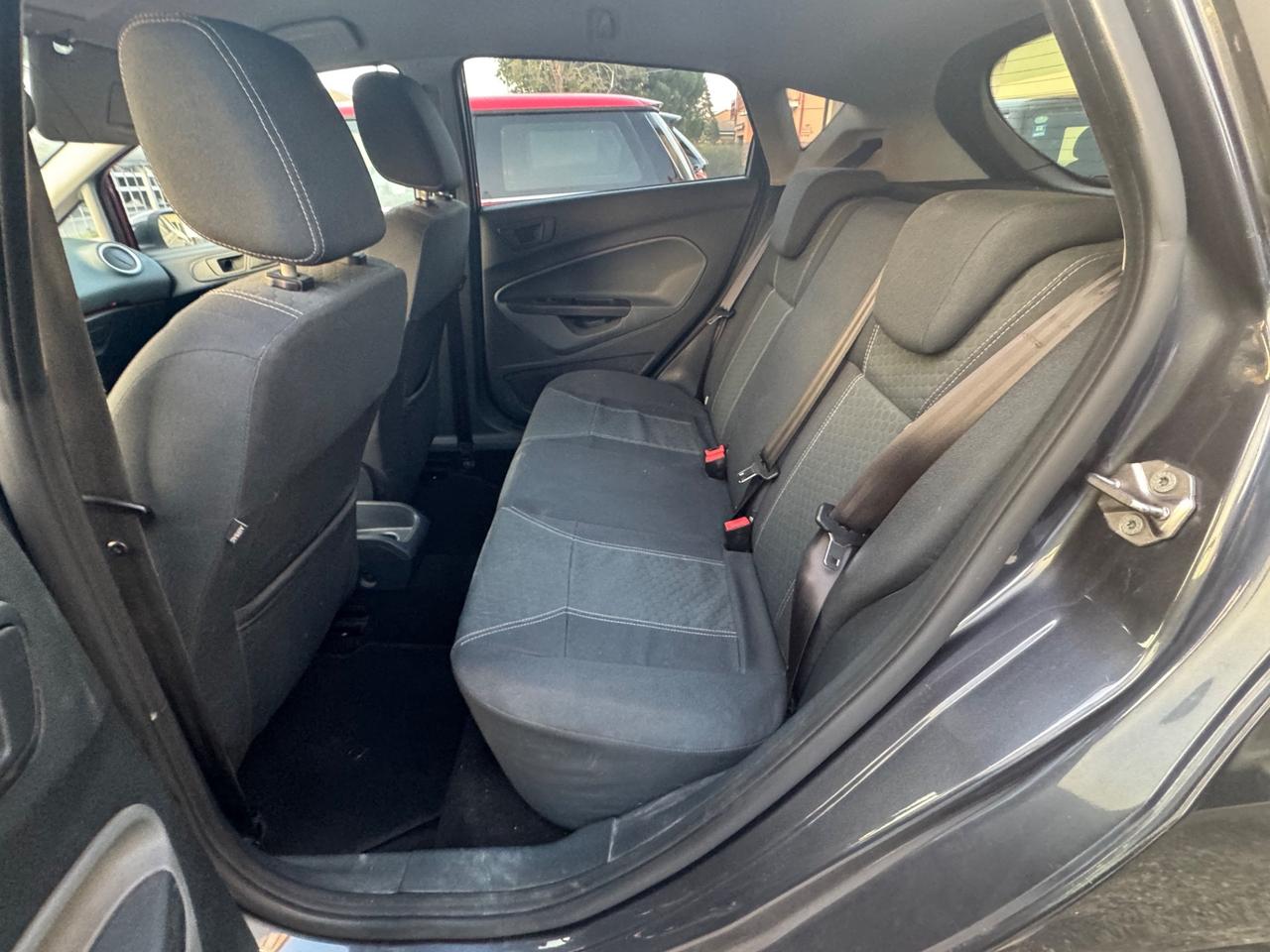 Ford Fiesta 1.4 5 porte Bz.- GPL Titanium