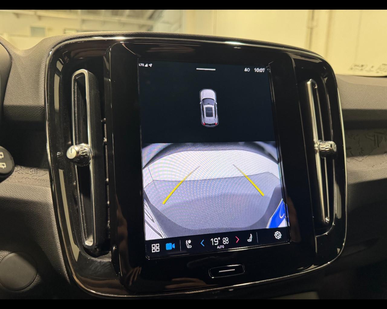 VOLVO XC40 SINGLE MOTOR EXTENDED RANGE CORE