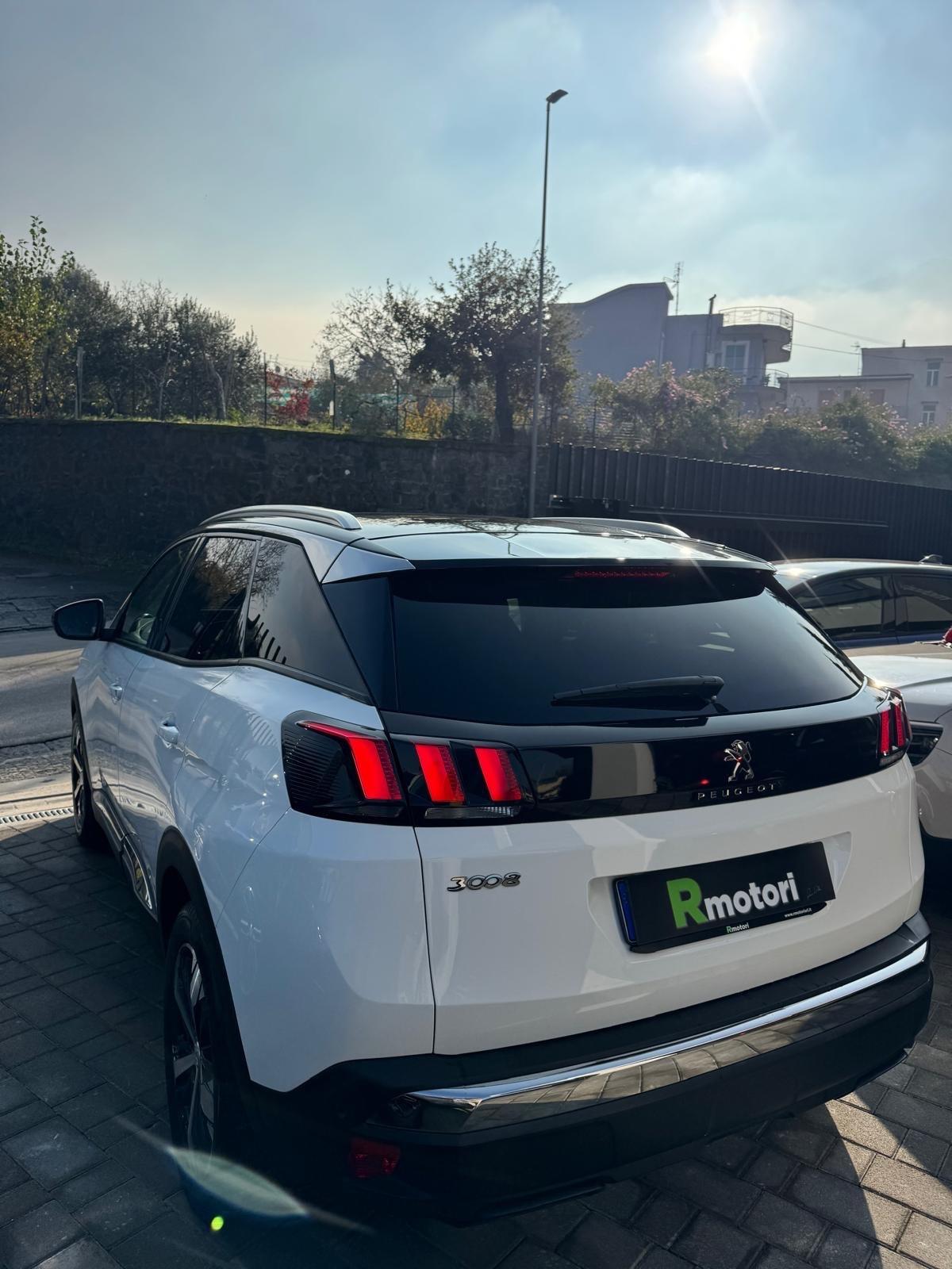 Peugeot 3008 BlueHDi 130 S&S Allure