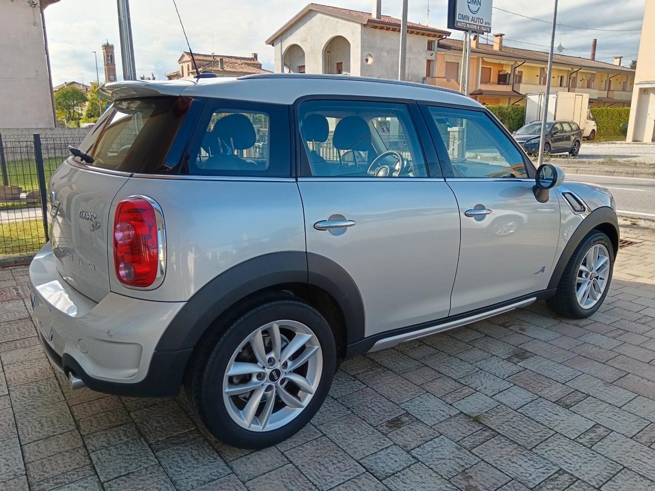 Mini Cooper SD Countryman 2.0 ALL4 Automatica
