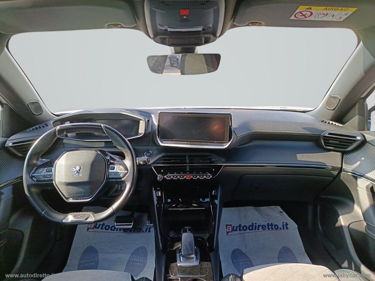PEUGEOT E-2008 GT PACK