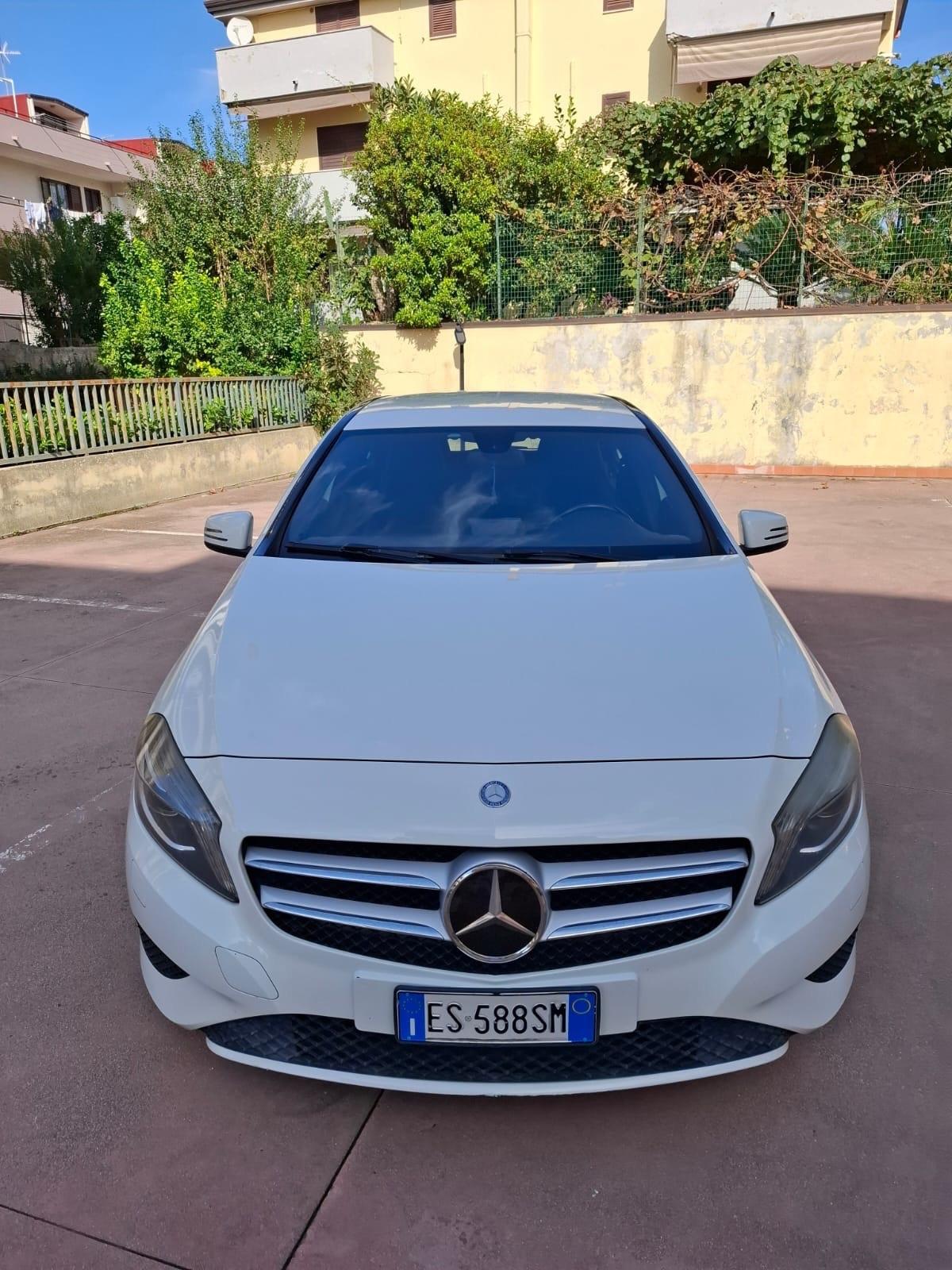 Mercedes-benz A 180 A 180 CDI Premium