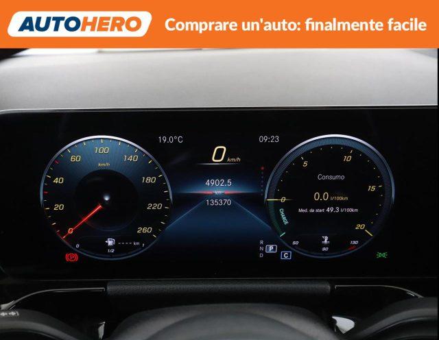 MERCEDES-BENZ GLA 200 d Automatic Premium