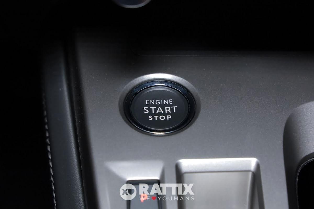 Peugeot 408 1.2 Hybrid 136CV Allure e-DSC6