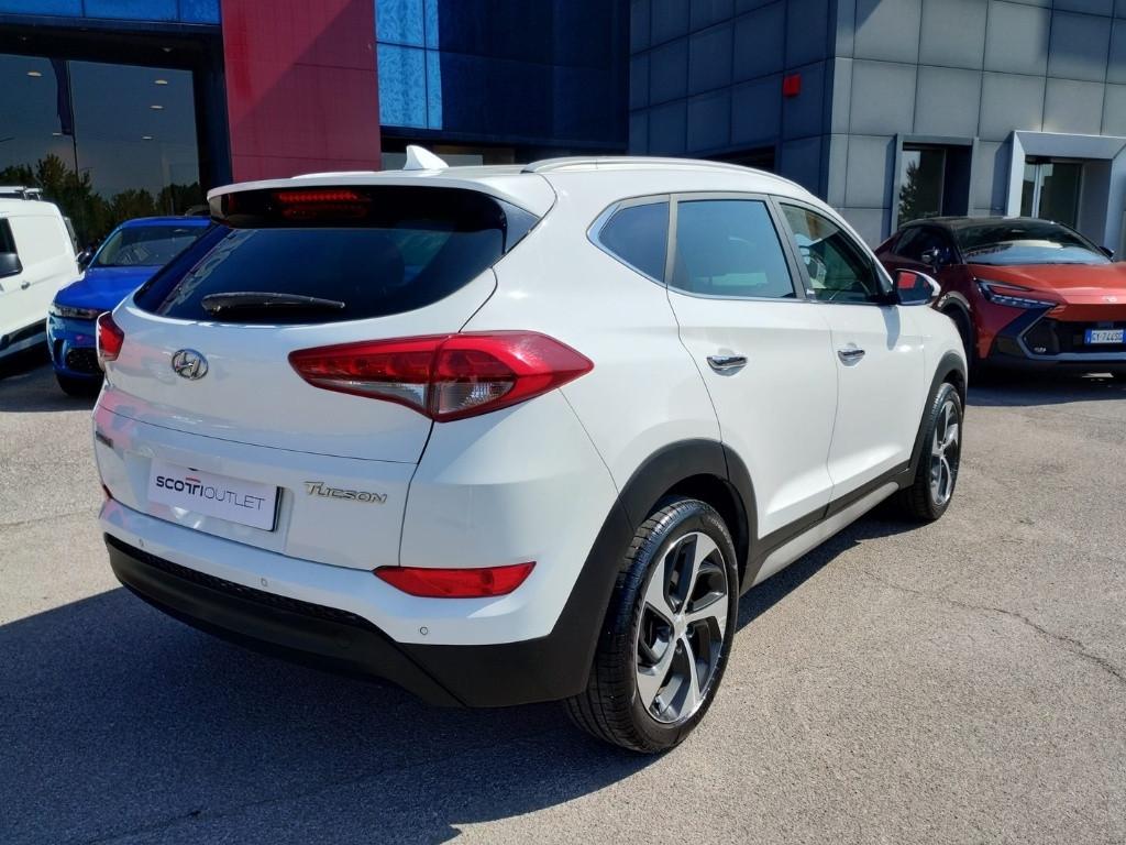 HYUNDAI Tucson II 2015 - Tucson 1.7 crdi Xpossible 2wd 141cv dct