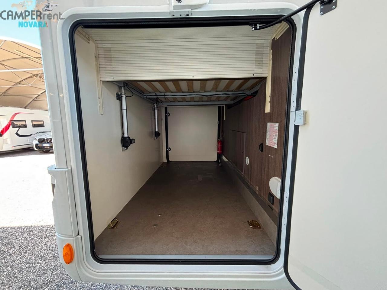 MCLOUIS MC4 881G - SEMINTEGRALE CON LETTO NAUTICO IN CODA