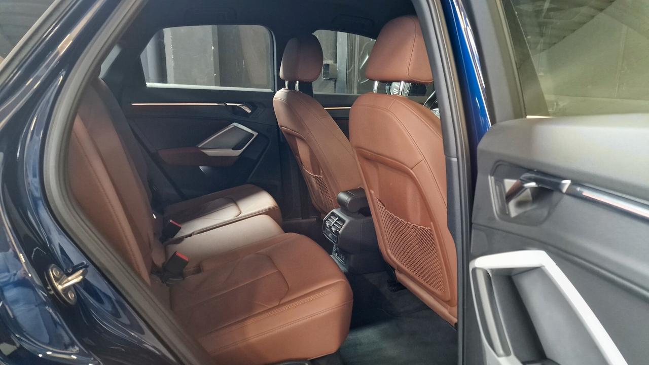 Audi Q3 SPB 40 TDI quattro S tronic Business Plus