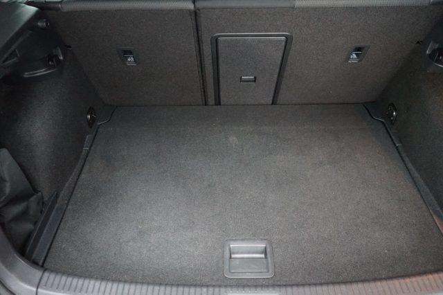 VOLKSWAGEN Golf 2.0 TDI DSG 5p. Business BlueMotion Technology