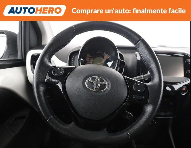 TOYOTA Aygo 1.0 VVT-i 69 CV 5 porte x-play