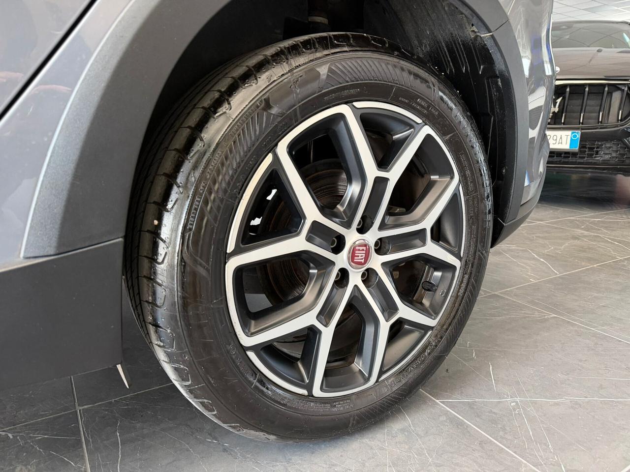 Fiat Tipo 1.6 Mjt S&S 5 porte Cross