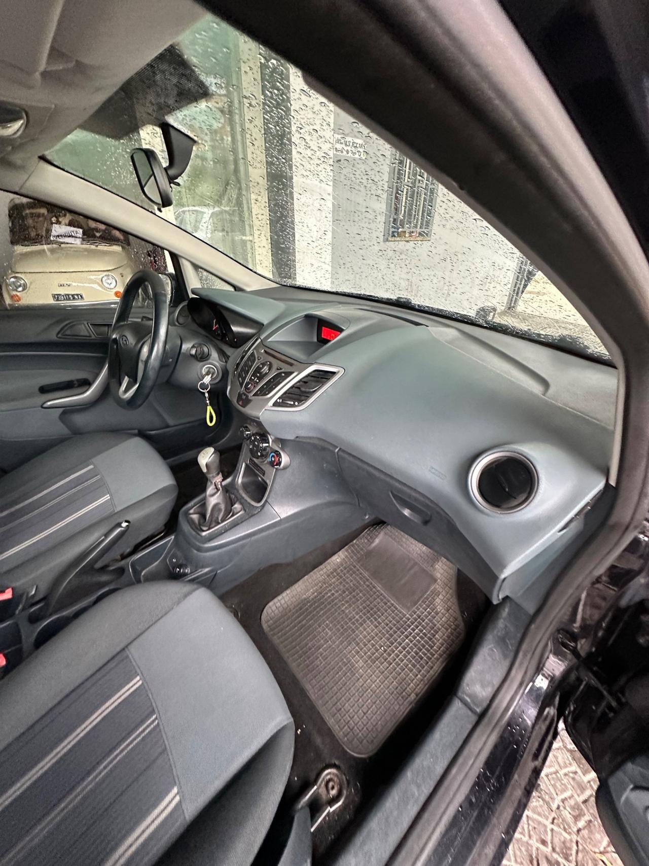 Ford Fiesta 1.2 82 CV 5 porte Titanium