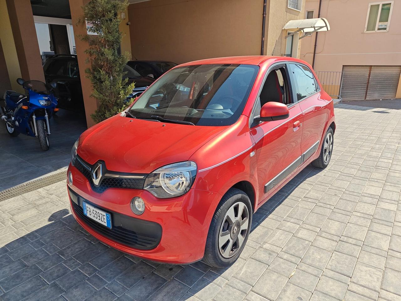 Renault Twingo SCe Lovely