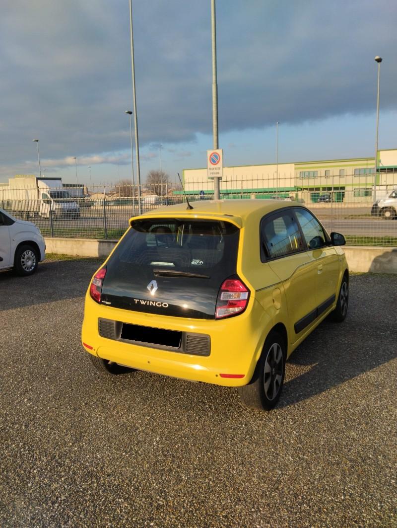 RENAULT Twingo TCe 90 CV EDC Lovely