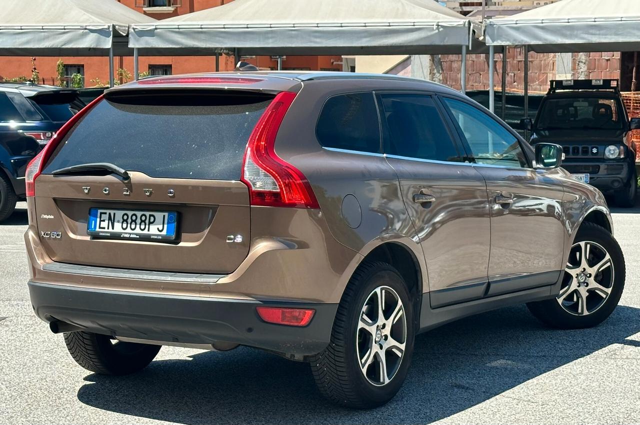 Volvo XC 60 XC60 D3 Geartronic Momentum